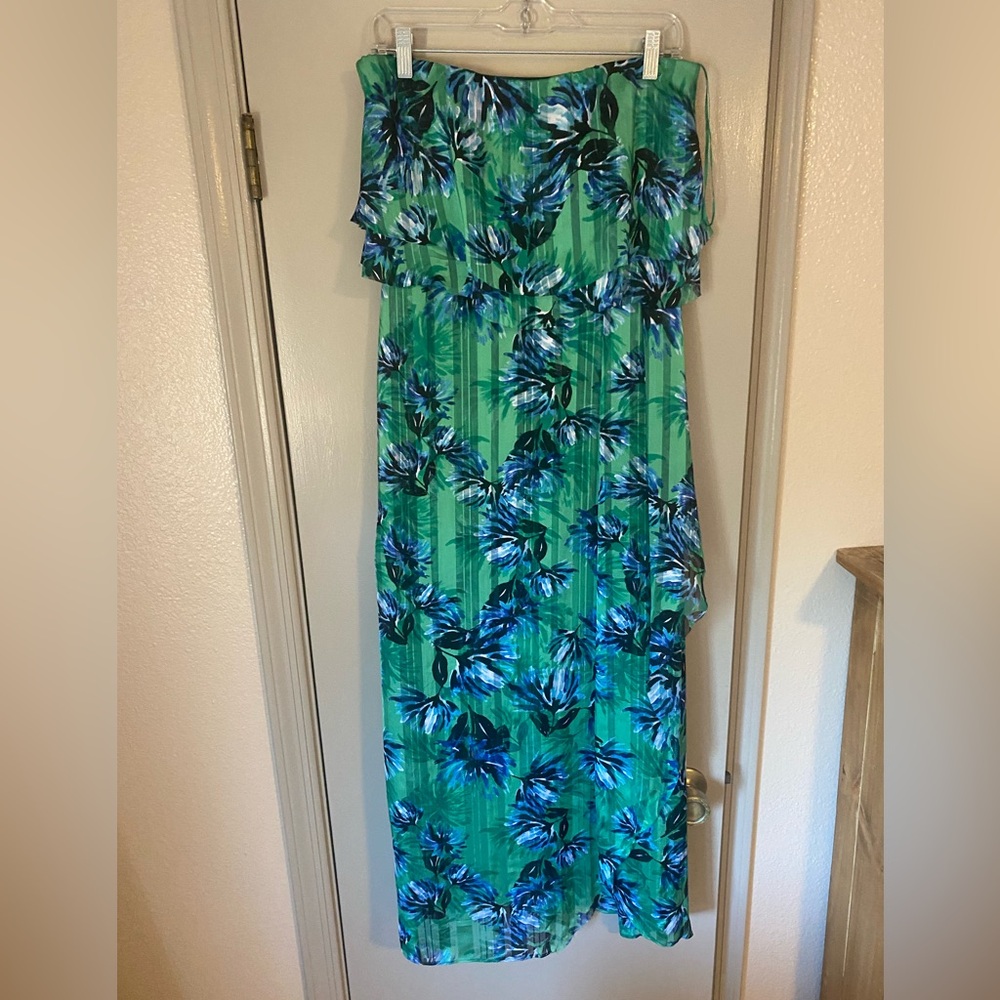 Banana Republic Strapless Dress in Teal and Navy Floral